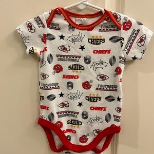 Baby Kansas City Chief’s onesie